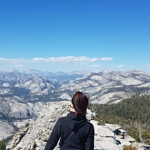 Meet your Posher, Jewels